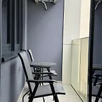 Divna-besplatan Parking 아파트