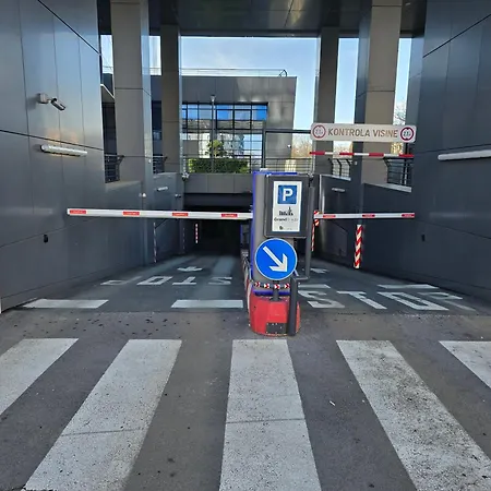 Divna-besplatan Parking Appartement Banja Luka